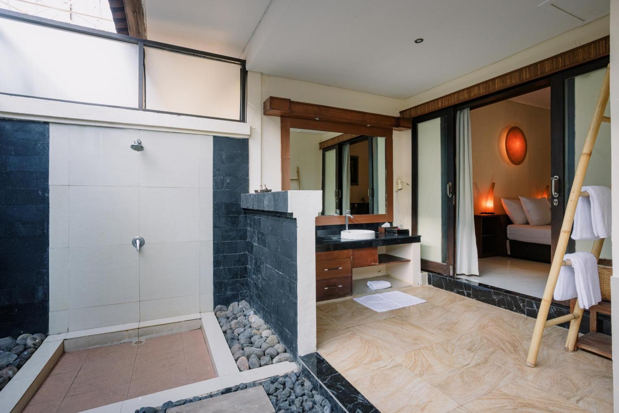 Ombak Resort 4*
