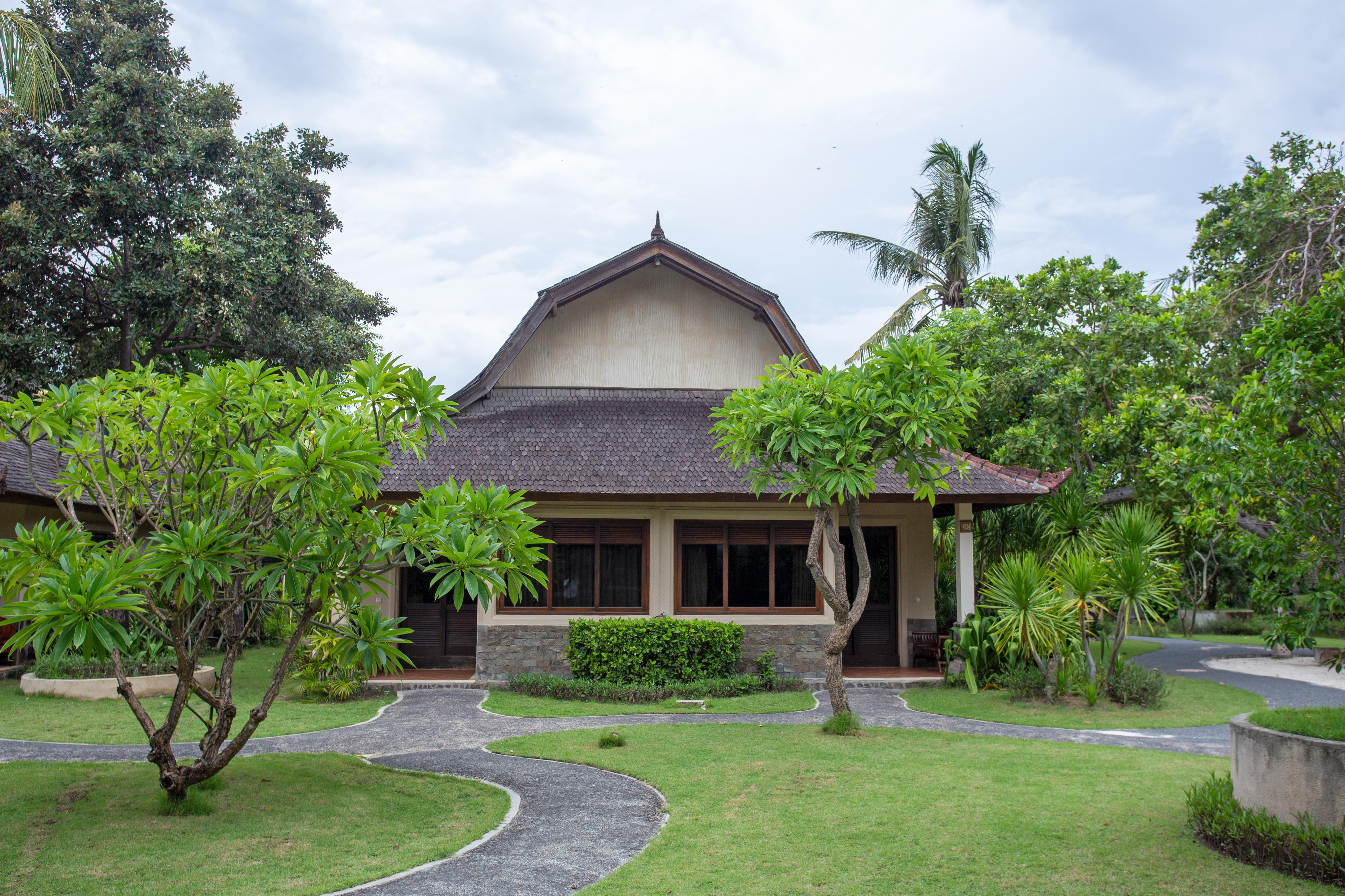 Resort Ombak 4*