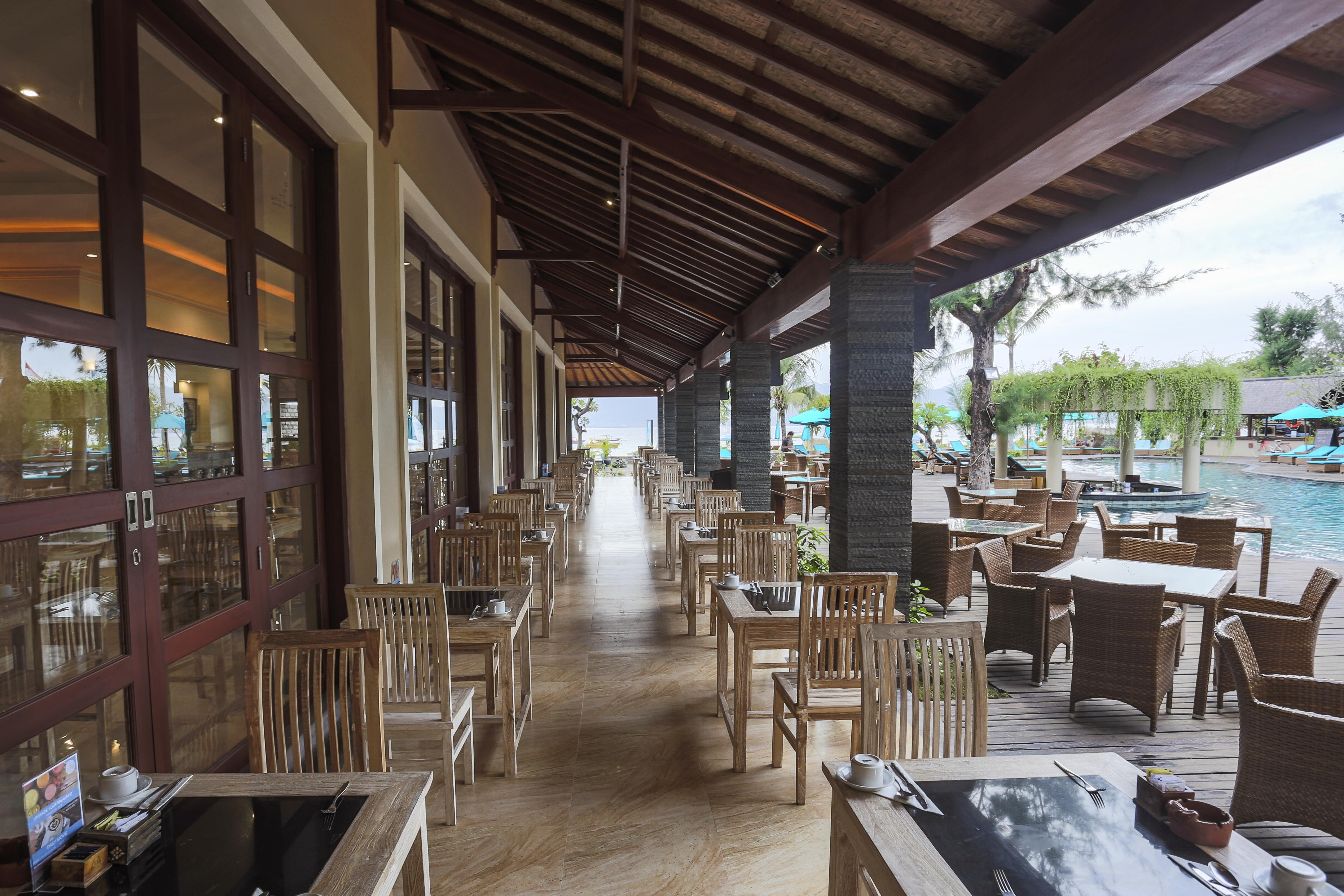 Resort Ombak 4*